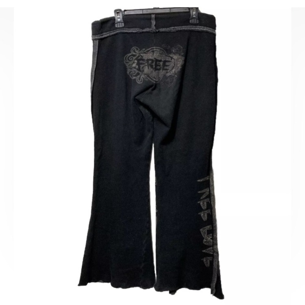 2BFree Vintage Y2K Grunge Black Graphic Flared Sweatpants